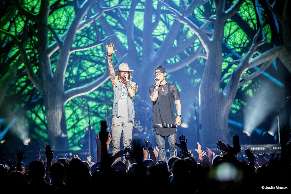 Inflatable Trees Florida Georgia Line